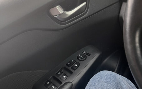 Hyundai Solaris II рестайлинг, 2019 год, 1 550 000 рублей, 18 фотография