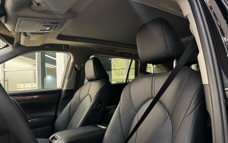 Toyota Highlander, 2025 год, 6 300 000 рублей, 11 фотография