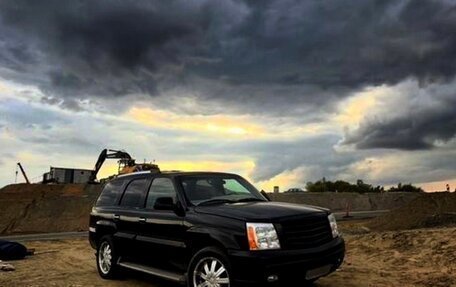 Cadillac Escalade II, 2002 год, 900 000 рублей, 5 фотография