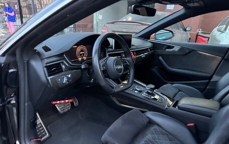 Audi RS 5, 2018 год, 4 920 000 рублей, 9 фотография
