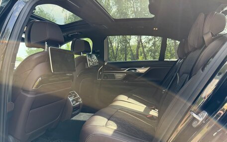 BMW 7 серия, 2020 год, 6 350 000 рублей, 17 фотография