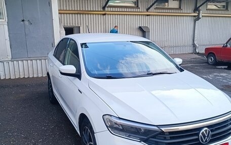 Volkswagen Polo VI (EU Market), 2021 год, 1 600 000 рублей, 2 фотография