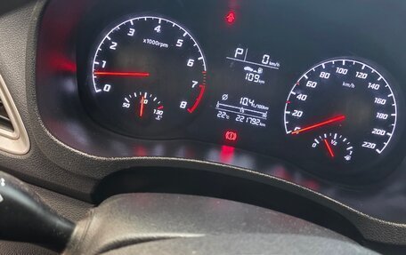Hyundai Solaris II рестайлинг, 2021 год, 1 200 000 рублей, 8 фотография
