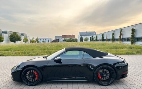 Porsche 911, 2023 год, 16 000 000 рублей, 4 фотография
