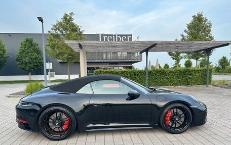 Porsche 911, 2023 год, 16 000 000 рублей, 10 фотография