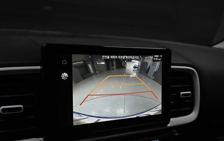 Hyundai Venue I, 2025 год, 1 900 000 рублей, 12 фотография