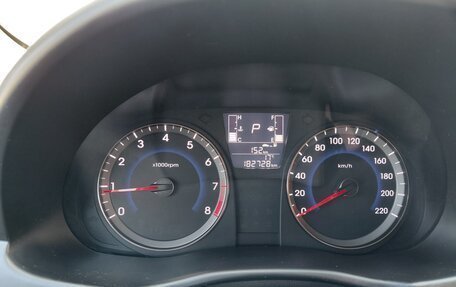 Hyundai Solaris II рестайлинг, 2016 год, 1 100 000 рублей, 6 фотография