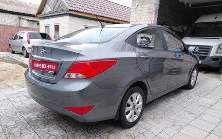 Hyundai Solaris II рестайлинг, 2016 год, 1 100 000 рублей, 2 фотография