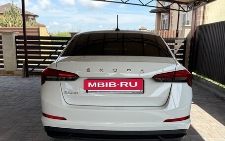 Skoda Rapid II, 2021 год, 1 620 000 рублей, 2 фотография