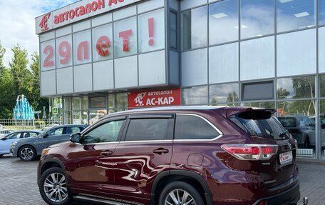 Toyota Highlander III, 2015 год, 3 250 000 рублей, 3 фотография