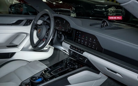 Porsche 911, 2024 год, 19 300 000 рублей, 27 фотография
