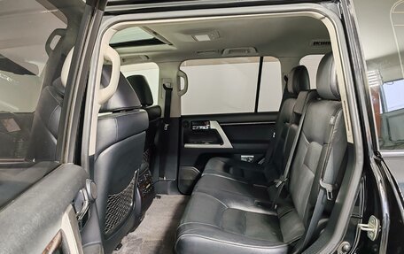 Toyota Land Cruiser 200, 2015 год, 4 550 000 рублей, 12 фотография