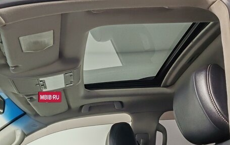 Toyota Land Cruiser 200, 2015 год, 4 550 000 рублей, 21 фотография