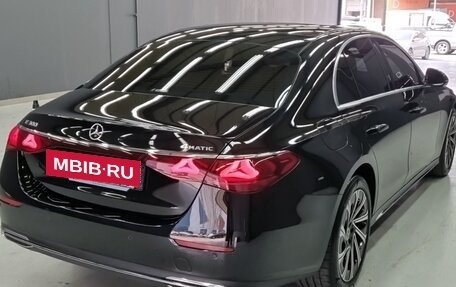 Mercedes-Benz E-Класс, 2025 год, 5 900 001 рублей, 4 фотография