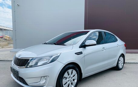 KIA Rio III рестайлинг, 2012 год, 850 000 рублей, 1 фотография