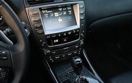 Lexus IS II рестайлинг 2, 2006 год, 1 350 000 рублей, 17 фотография