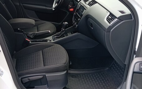 Skoda Octavia, 2017 год, 1 610 000 рублей, 5 фотография