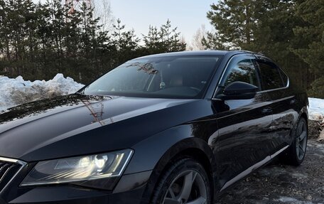 Skoda Superb III рестайлинг, 2018 год, 1 780 000 рублей, 15 фотография