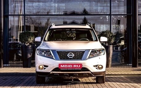 Nissan Pathfinder, 2016 год, 1 795 000 рублей, 2 фотография