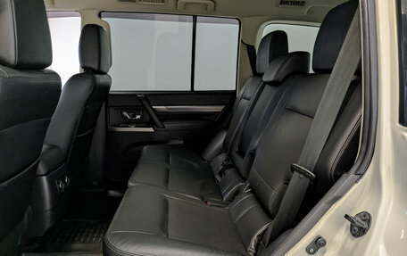 Mitsubishi Pajero IV, 2018 год, 3 200 000 рублей, 18 фотография