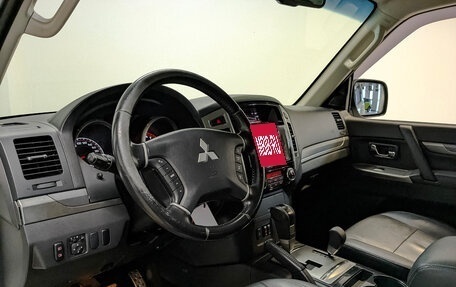 Mitsubishi Pajero IV, 2018 год, 3 200 000 рублей, 15 фотография