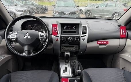 Mitsubishi Pajero Sport II рестайлинг, 2011 год, 1 790 000 рублей, 8 фотография
