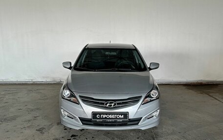 Hyundai Solaris II рестайлинг, 2015 год, 1 397 000 рублей, 2 фотография
