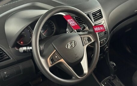 Hyundai Solaris II рестайлинг, 2015 год, 1 397 000 рублей, 12 фотография