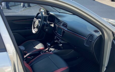 KIA Rio IV, 2019 год, 1 700 000 рублей, 9 фотография
