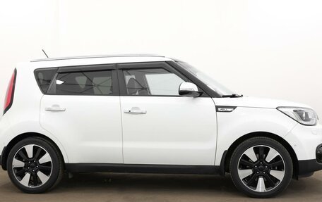 KIA Soul II рестайлинг, 2019 год, 2 057 000 рублей, 5 фотография