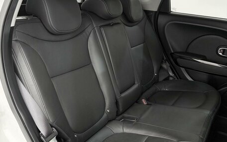 KIA Soul II рестайлинг, 2019 год, 2 057 000 рублей, 23 фотография