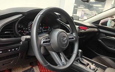 Mazda 3, 2023 год, 1 600 000 рублей, 15 фотография