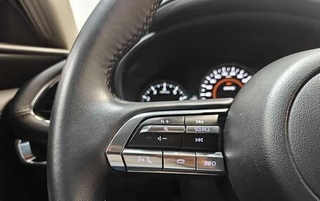 Mazda 3, 2023 год, 1 600 000 рублей, 11 фотография