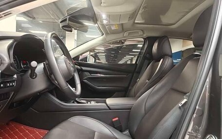 Mazda 3, 2023 год, 1 600 000 рублей, 18 фотография