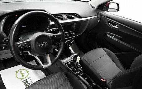 KIA Rio IV, 2020 год, 1 595 000 рублей, 9 фотография