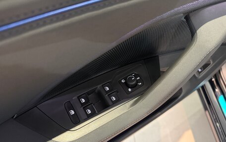 Volkswagen Tiguan, 2026 год, 4 490 000 рублей, 12 фотография