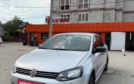 Volkswagen Polo VI (EU Market), 2011 год, 500 000 рублей, 1 фотография