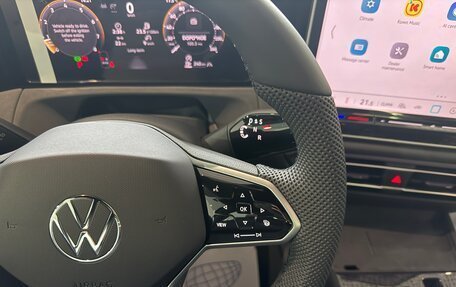 Volkswagen Tiguan, 2026 год, 4 490 000 рублей, 29 фотография