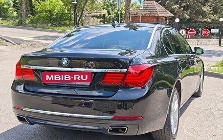 BMW 7 серия, 2014 год, 1 890 000 рублей, 4 фотография
