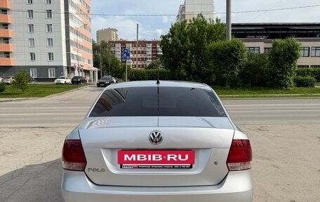 Volkswagen Polo VI (EU Market), 2011 год, 500 000 рублей, 6 фотография