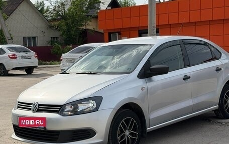 Volkswagen Polo VI (EU Market), 2011 год, 500 000 рублей, 8 фотография