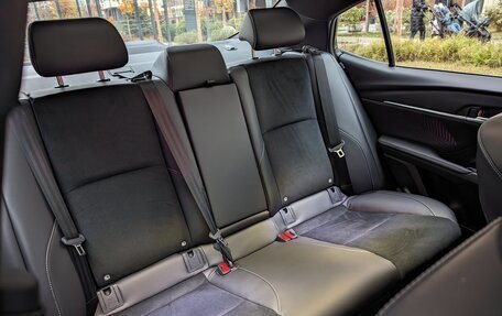 Toyota Camry, 2026 год, 3 760 000 рублей, 21 фотография