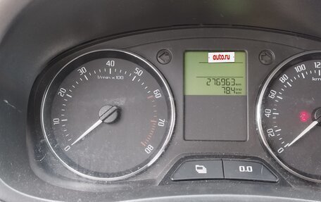 Skoda Fabia II, 2011 год, 270 000 рублей, 2 фотография