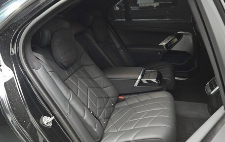 BMW 7 серия, 2023 год, 9 925 000 рублей, 11 фотография