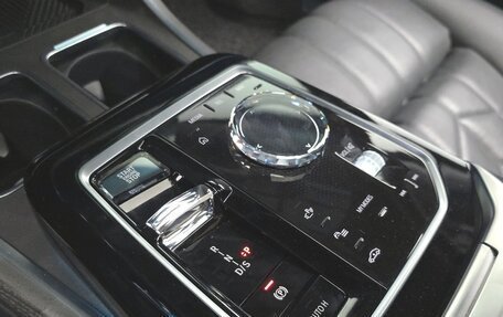 BMW 7 серия, 2023 год, 9 925 000 рублей, 10 фотография