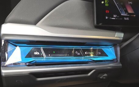BMW 7 серия, 2023 год, 9 925 000 рублей, 16 фотография