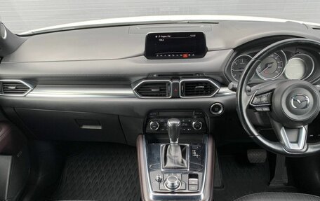 Mazda CX-8, 2018 год, 2 335 000 рублей, 19 фотография