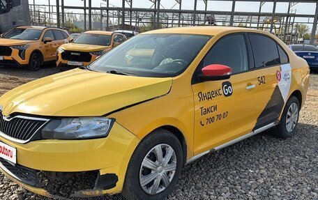 Skoda Rapid I, 2019 год, 860 000 рублей, 3 фотография