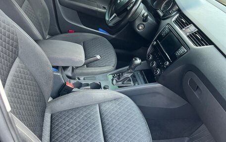 Skoda Octavia, 2017 год, 1 600 000 рублей, 13 фотография