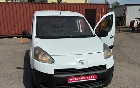 Peugeot Partner II рестайлинг 2, 2012 год, 510 000 рублей, 1 фотография